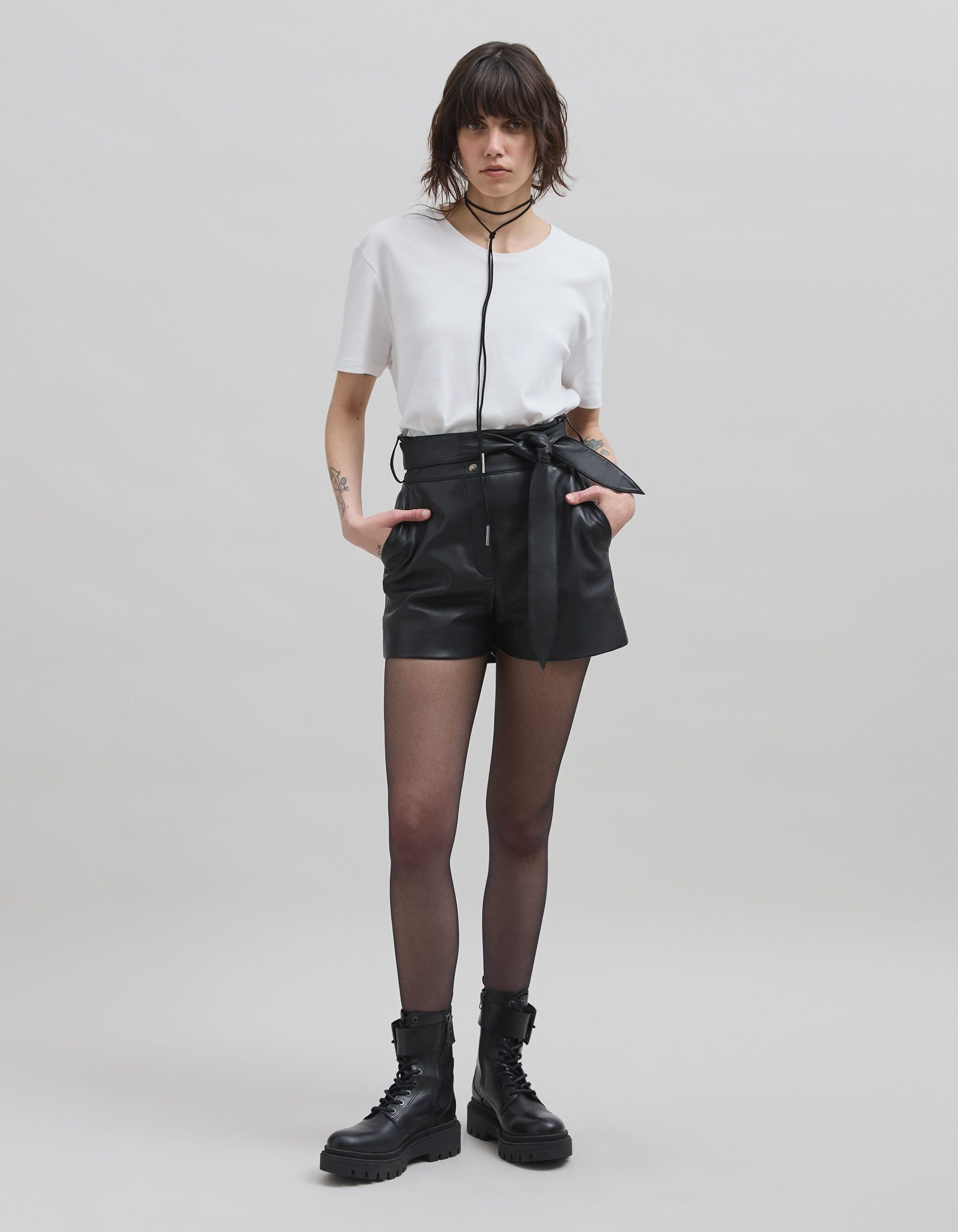 mini-short-cuir-844zpx-1.jpg