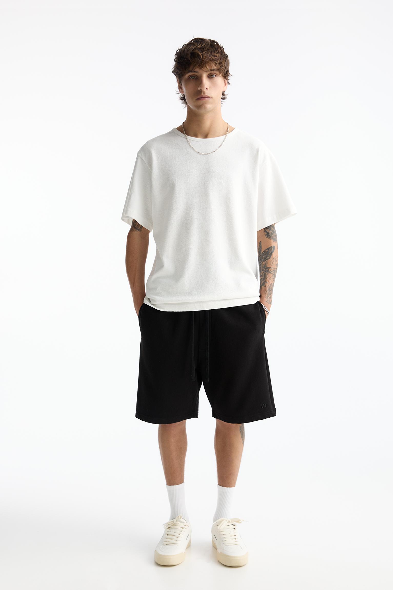 pull-and-bear-short-homme-740fgf-1.jpg